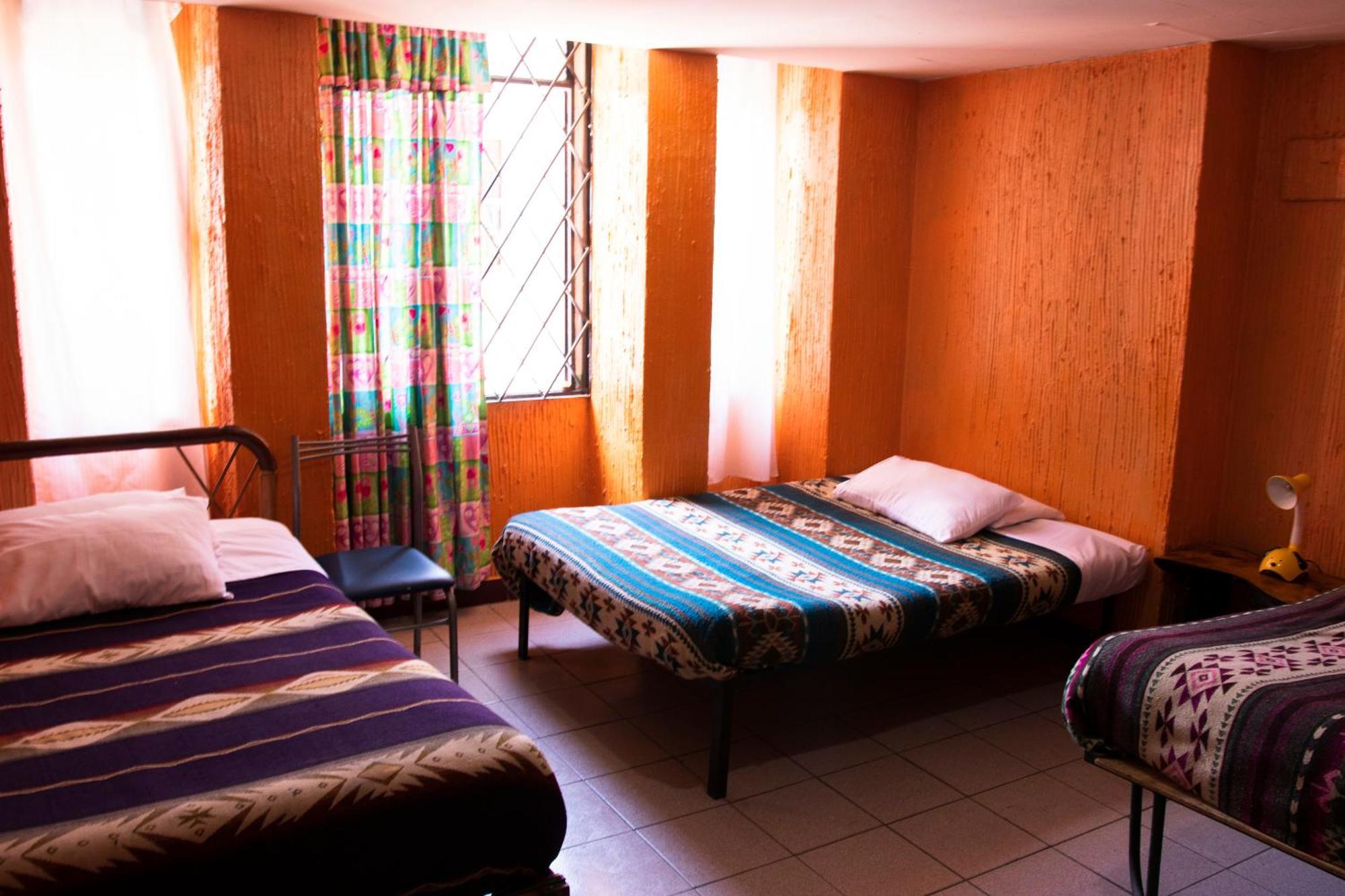 Hostal Carlos Luis Quito Dış mekan fotoğraf