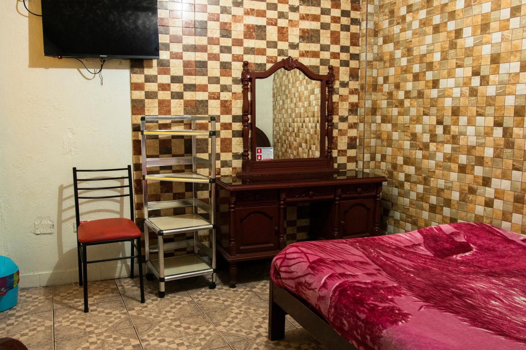 Hostal Carlos Luis Quito Dış mekan fotoğraf