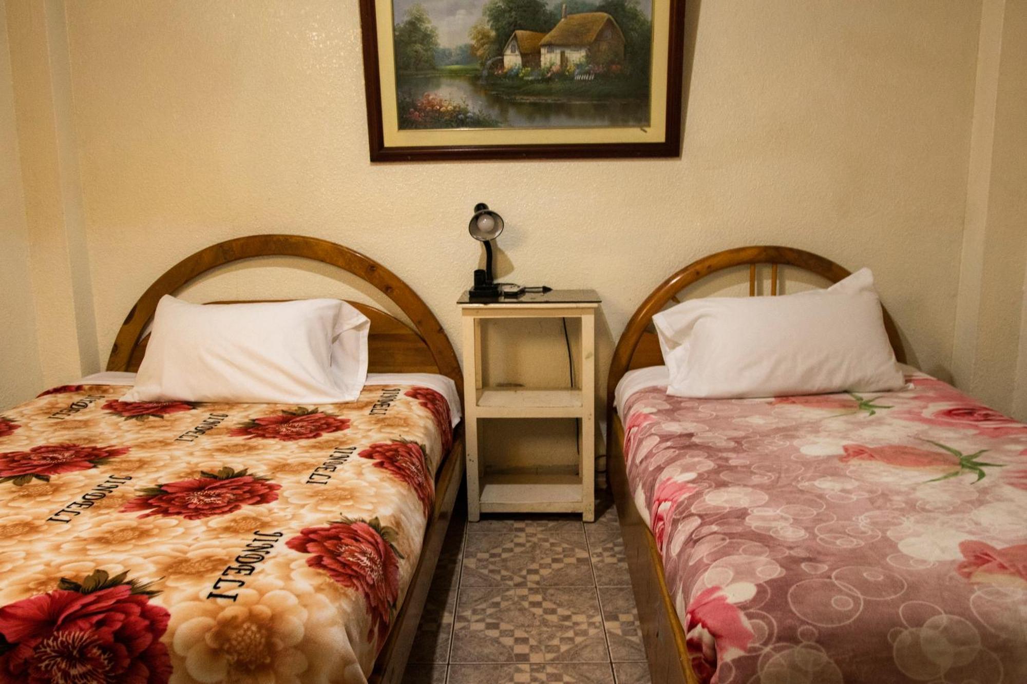 Hostal Carlos Luis Quito Dış mekan fotoğraf