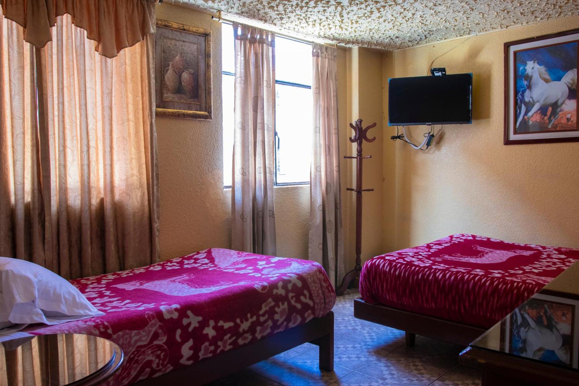 Hostal Carlos Luis Quito Dış mekan fotoğraf